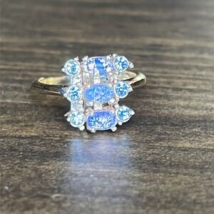 Vintage Avon 1980s Rhinestone and Faux Opal Gold Tone Ring
